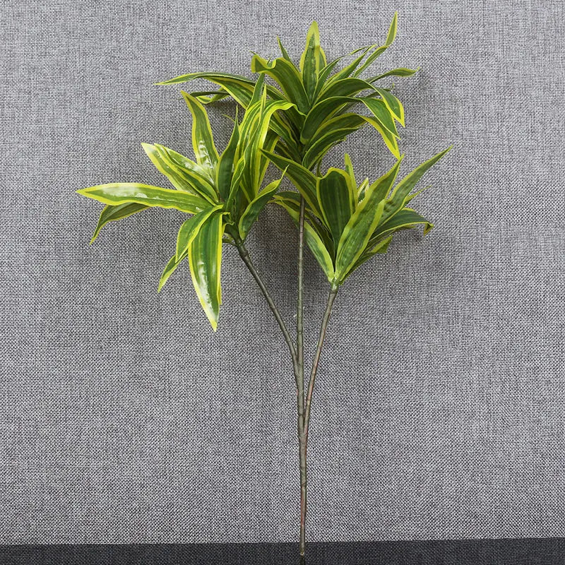 Tropical Potted Artificial Palm Tree For Home Decoration