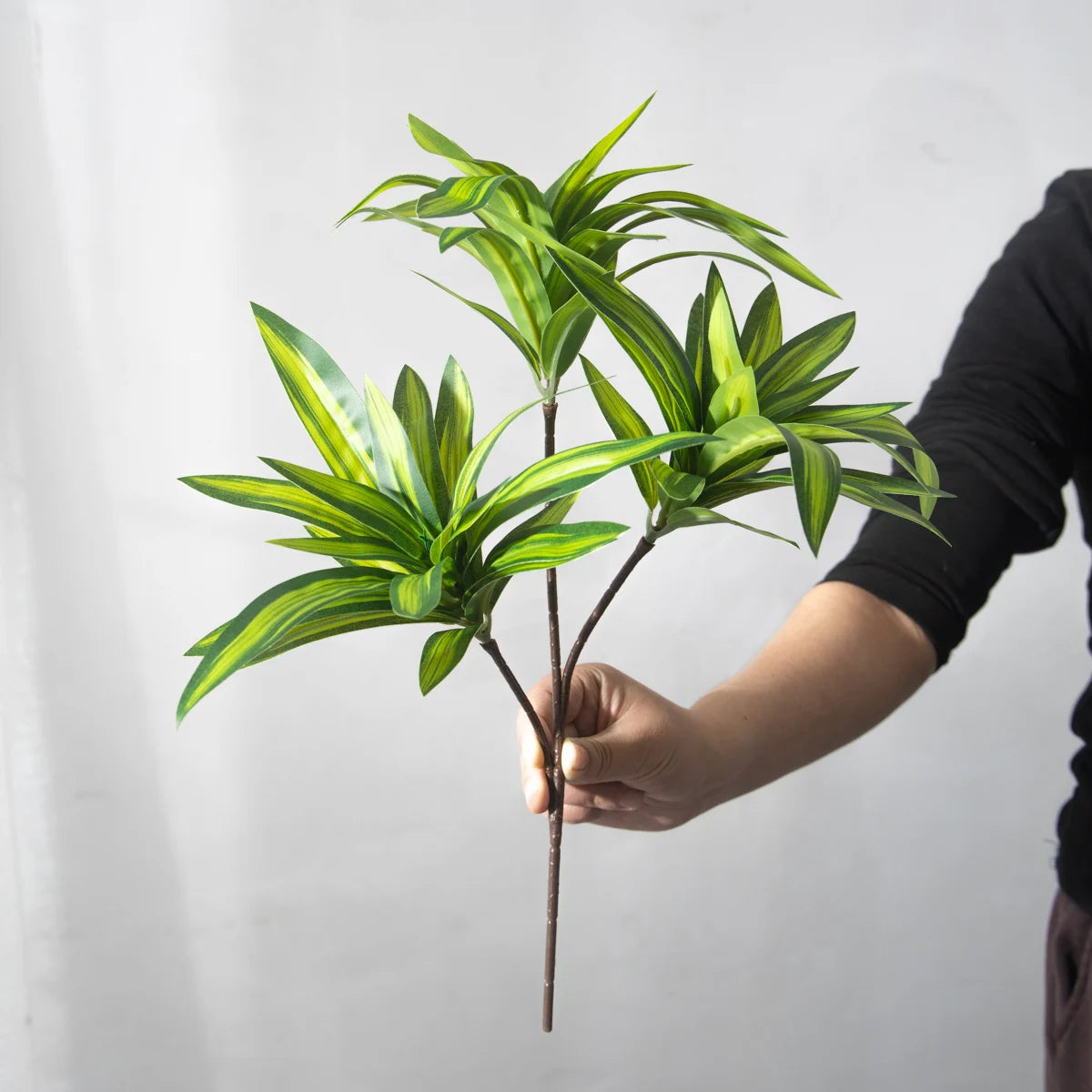 Tropical Potted Artificial Palm Tree For Home Decoration