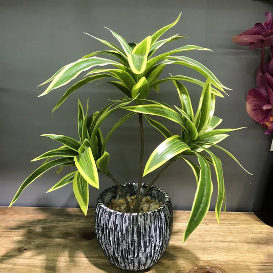 Tropical Potted Artificial Palm Tree For Home Decoration