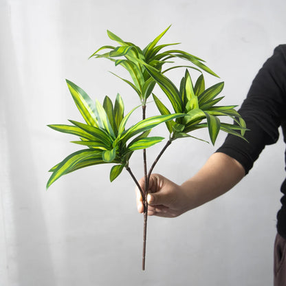 Tropical Potted Artificial Palm Tree For Home Decoration